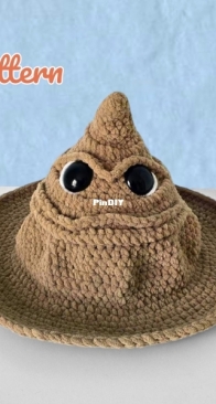 Wooley Tunes - Sorting Hat