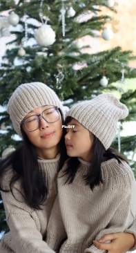 Benyuan Beanie by Xiaowei Design-English, French-Free