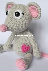 Dione Design - Veronika Maskova - Mouse Tili in Love - Czech