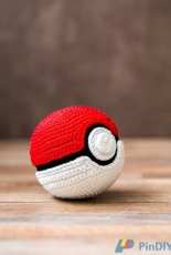 Aradiya Toys - Olka Novytska - Pokeball - Russian - Free