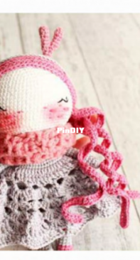 Crochet Confetti Shop - Irina Moilova - Deer Doll - Chinese - Translated