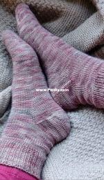 Annettes Vanilla Toe up Sox - Anneknitty Designs - Annette Traves - Free
