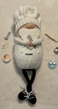 Knitting Knoodle - Chef Gnome by Sharon Mooney