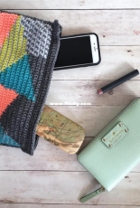Spin a Yarn Crochet - Jillian Hewitt - Geometric Clutch  - Free
