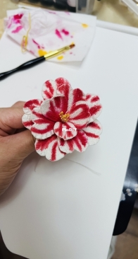 Crochet camellia