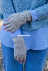 Fall Foliage Fingerless Gloves by Anna Radchenko | WoollyWood Design