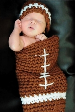 Annies Crochet REC0788 -  Sweet and Simple Baby Crochet - Kristi Simpson - Football Cocoon and Hat Set