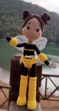 Betty Gurumi - Betūl Yüksel - Bumble Bee - Turkish
