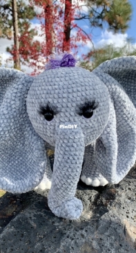 Giant-Eared Elephant!!