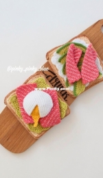 Pinky Pinky Blue - Nadejda Khegay - Toasts with Salmon and Avocado