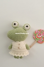 Mad Toymaker - Vasilina Dauzhenka - The Crocodile