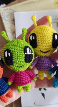 Lovitoys - Julia Bagautdinova - Alien