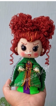 Emma Mestieri - Emmamestieri09 - Jackelin Araque - Winifred Sanderson - Spanish
