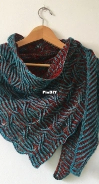 Valentina Shawl - Lucía Ruíz de Aguirre - English, Spanish