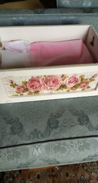 Dolls bed