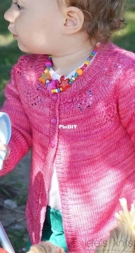 Peachick Eyes Cardigan - Justyna Lorkowska