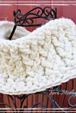 Yarn Medleys from the Heart - Braided Hope Cowl