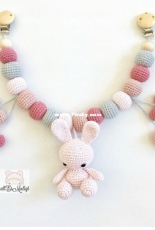 Altermuligt - Maria Mayor - Bunny heart stroller chain