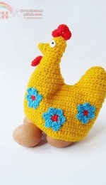 Little Things Blogged - Easter Hen Egg Cozy - Free