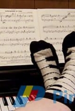 Pianissimo Keyboard Socks by Lori Torrance - Free