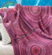Red Heart: LW3571 Squared Shades Throw- Free
