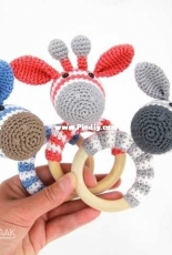 Stip en Haak - Herriët van de Wiel - Giraffe Gijs Rattle - Free