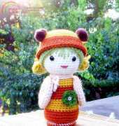TGLD Doll - Kokeshi B bee - English