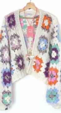 MYPZ - Marrinda Herms - Granny Square Bomber Cardigan Off White - Cárdigan de Ensueño Tipo Bomber tejida con Granny Square - Spanish