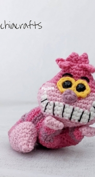 Chiacrafts - Chiara Cremon - Cheshire Cat - Stregatto - Italian - Translated