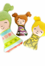 Dolls and Daydreams - Rattle Girl ITH