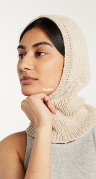 Wonderland Hat - Wool and the Gang - English French German - Free