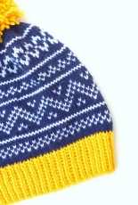 Gulltopplua / Yellow top hat by MaBe - Norwegian