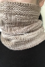 Zigzag Cowl by Reiko Murata-Free