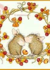 Pitter Pattens HM-86 House Mouse Designs - Autumn Wreath