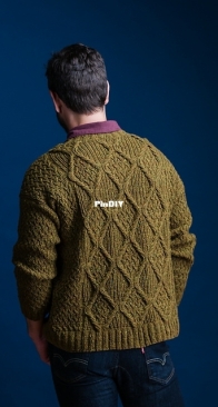 Mohr Pullover by Norah Gaughan - Brooklyn Tweed: Fall 2016