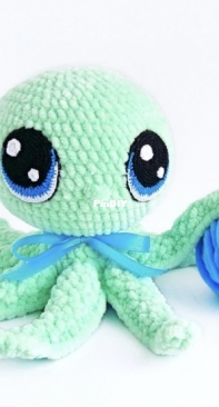 Goozell Toys - Guzel Tinchurina- Octopus Simon
