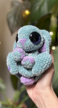 Bunny blair in bluee Ocean