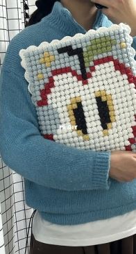Bubbly Tab Pouch by KEEP KNITHING