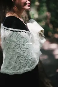 Familiar Shawl by Helen Stewart - Curioud Handmade