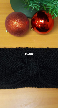 Black headband earwarmer
