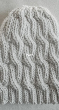 Chunky Cable Hat - by Purl Soho - Free