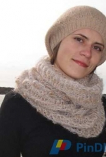 Caterina Scarf & Hat  by Sarah Punderson/ Sarah Montie Handknits-Free
