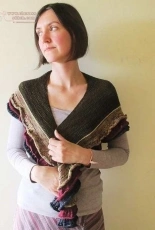 Hoopla Shawl by Dani Sunshine/Lioness Arts