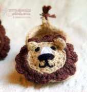 Two Girls Patterns - Lorin Jean - Baby Lion House Slippers