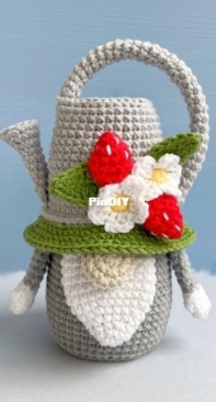 Happy Dolls Handmade - Lucy Magic Pattern - Julia /Kate - Negovorina - Watering Can Gnome