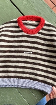 Holger Sweater  by PetiteKnit - Mette Wendelboe Okkels - Swedish