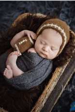 Melodys Makings - Melody Rogers - Football Bonnet and Stuffie Set Crochet Pattern