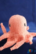 The Yarnigans-Summer of Sea Creatures Series-N°5-Octopus by Rachel Borello Carroll-Free