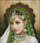 Solaria Gallery - Eastern Beauty in Green XSD
