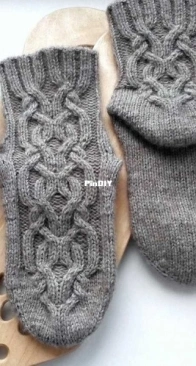 Clamber Socks by Irina Dmitrieva - Russian